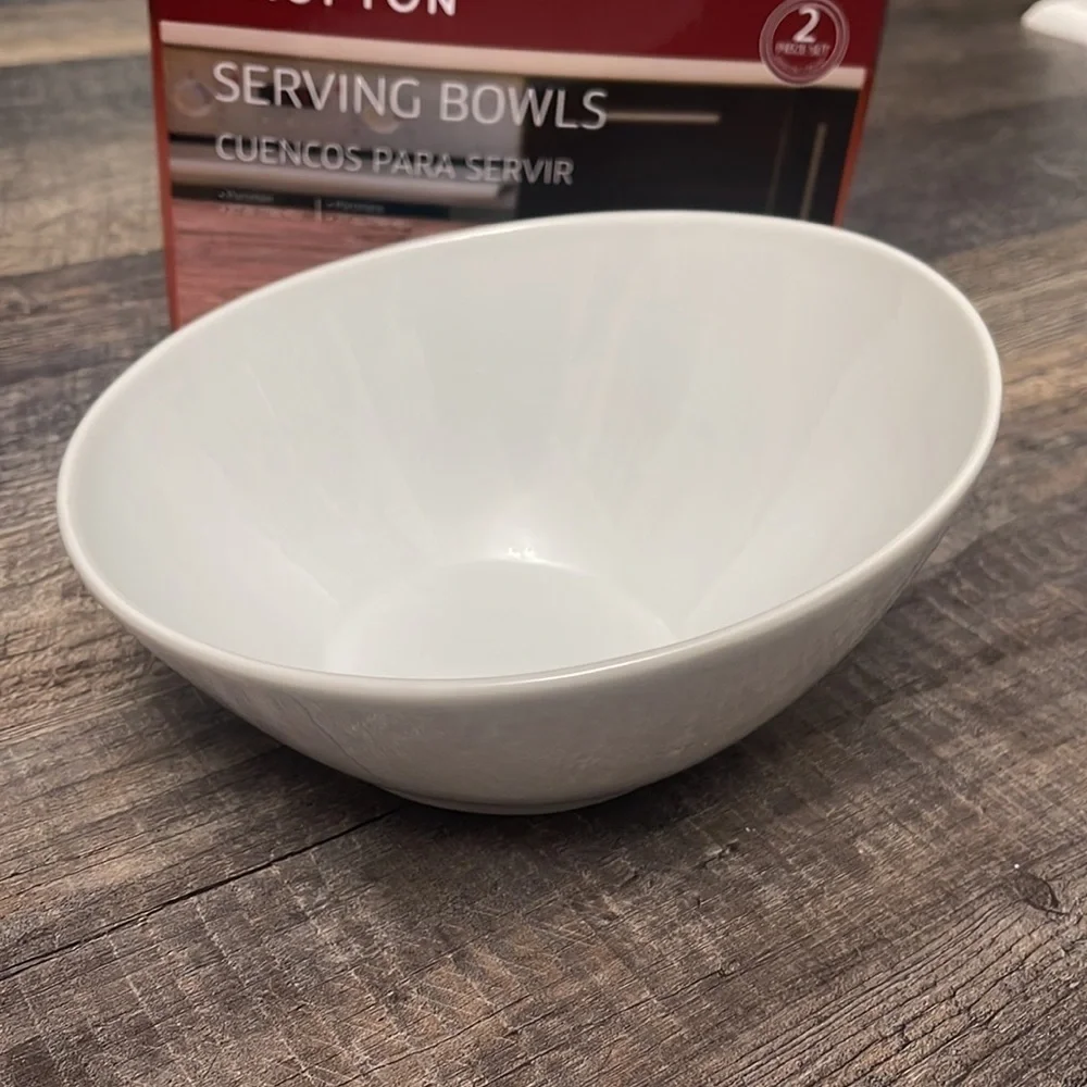 Crofton porcelain 2 piece serving bowls